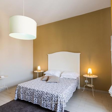 Il 49 Rooms Noto Exterior foto